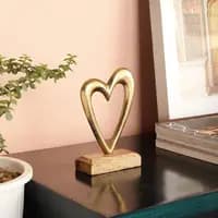 heart shape showpiece